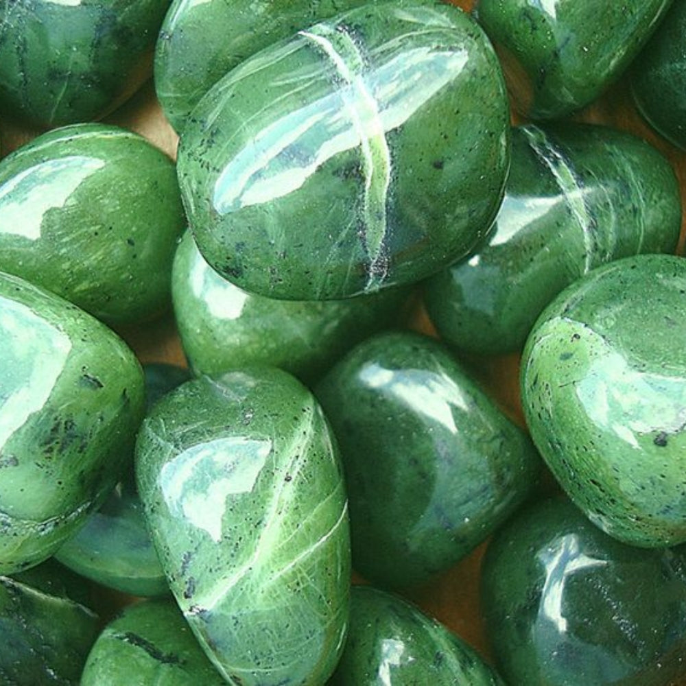 Jade Facial Ritual Set - The Ultimate Cooling & Sculpting Essential for Radiant Skin.